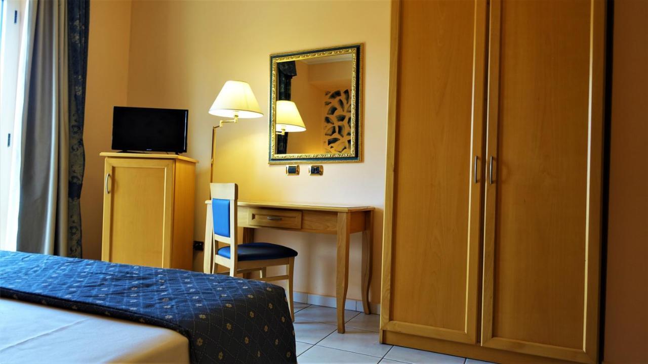 Hotel Bristol